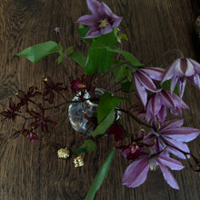 Load image into Gallery viewer, mary earring