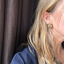 Load image into Gallery viewer, ash earring