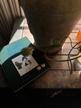 Load image into Gallery viewer, mary earring