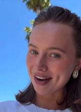 Load image into Gallery viewer, ash earring