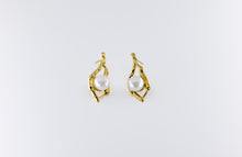 Load image into Gallery viewer, OCEAN REEF earring