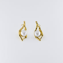 Load image into Gallery viewer, OCEAN REEF earring
