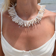 Load image into Gallery viewer, sara pearl necklace

