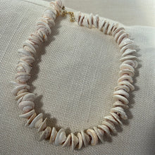 Load image into Gallery viewer, freepeople shell necklace
