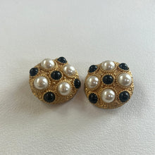Load image into Gallery viewer, beachwood canyon stud earring
