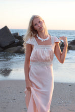 Load image into Gallery viewer, the shore necklace

