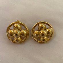 Load image into Gallery viewer, Galloway vintage earring
