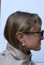 Load image into Gallery viewer, caroline earring
