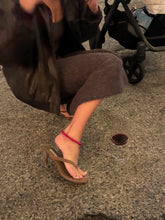 Load image into Gallery viewer, paros necklace
