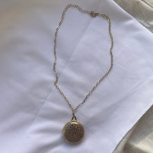 Load image into Gallery viewer, nameplate vintage locket
