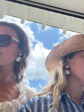 Load image into Gallery viewer, avalon earring
