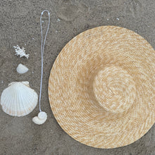 Load image into Gallery viewer, alana shell necklace
