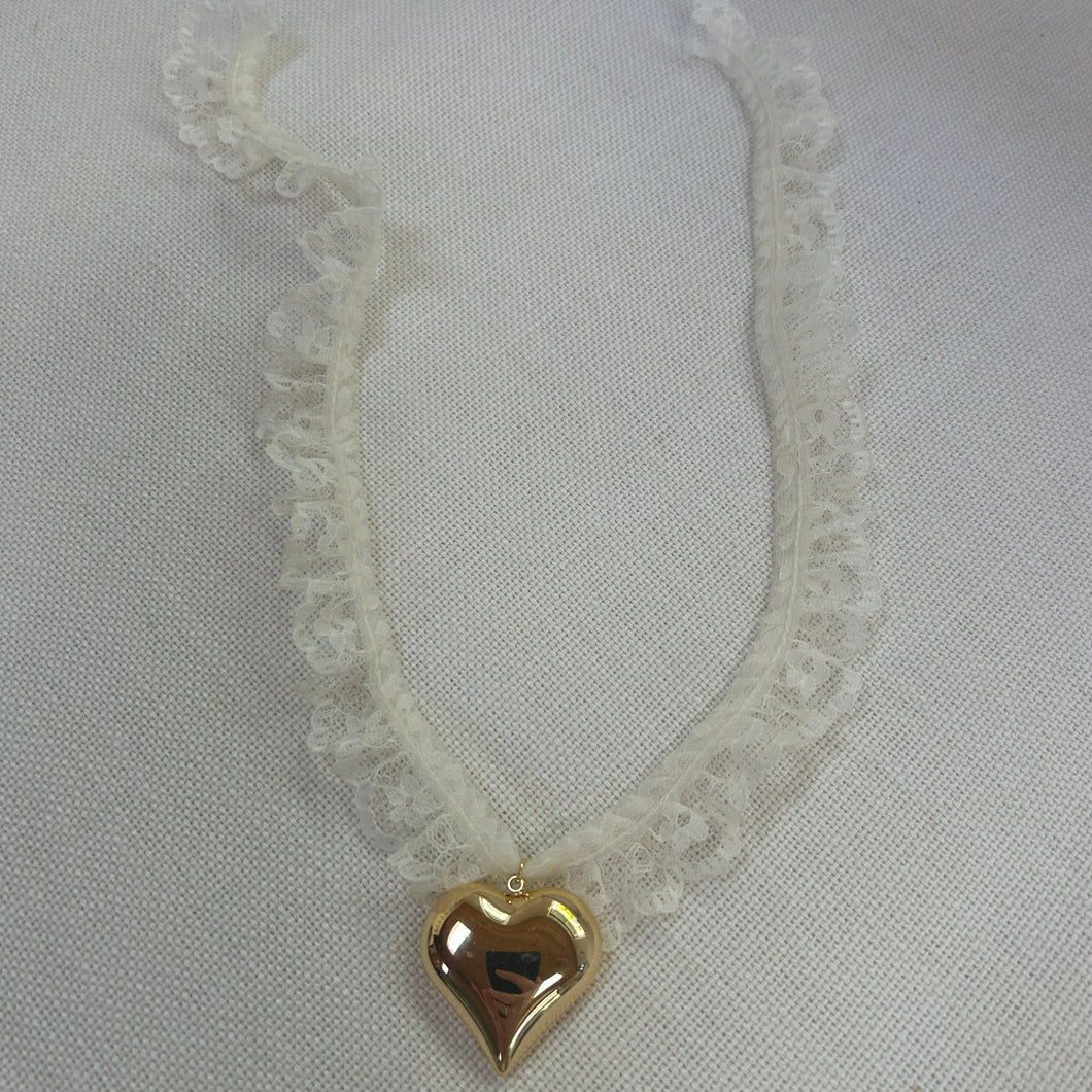 lindsey lace necklace