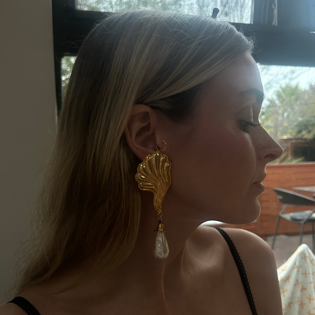 sofia vintage earring