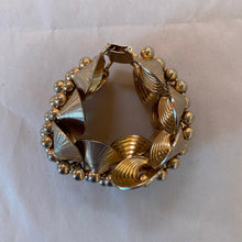 Load image into Gallery viewer, Menton vintage bracelet
