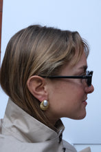 Load image into Gallery viewer, grannychic earring
