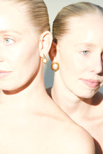 Load image into Gallery viewer, jamie earring
