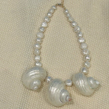 Load image into Gallery viewer, ocean reef shell necklace
