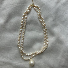 Load image into Gallery viewer, lyla pearl necklace
