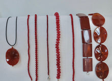 Load image into Gallery viewer, amelia necklace
