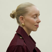 Load image into Gallery viewer, mary earring
