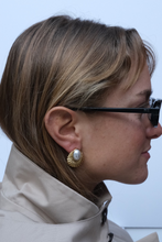 Load image into Gallery viewer, grannychic earring
