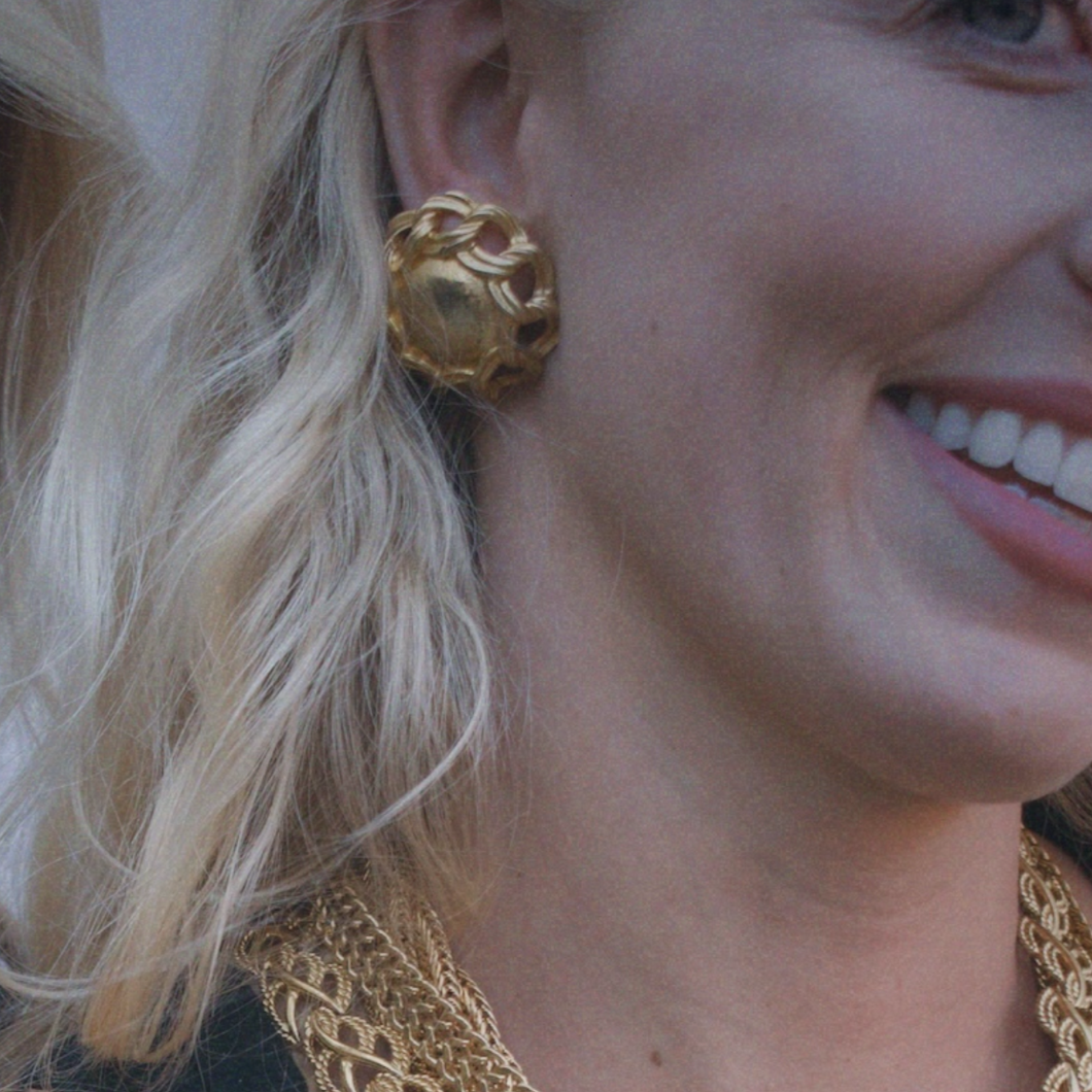 sydney vintage earring