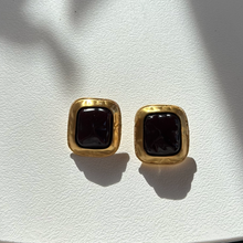Load image into Gallery viewer, venice vintage earring
