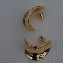 Load image into Gallery viewer, gigi cuff earring
