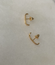 Load image into Gallery viewer, ear cuff post earring
